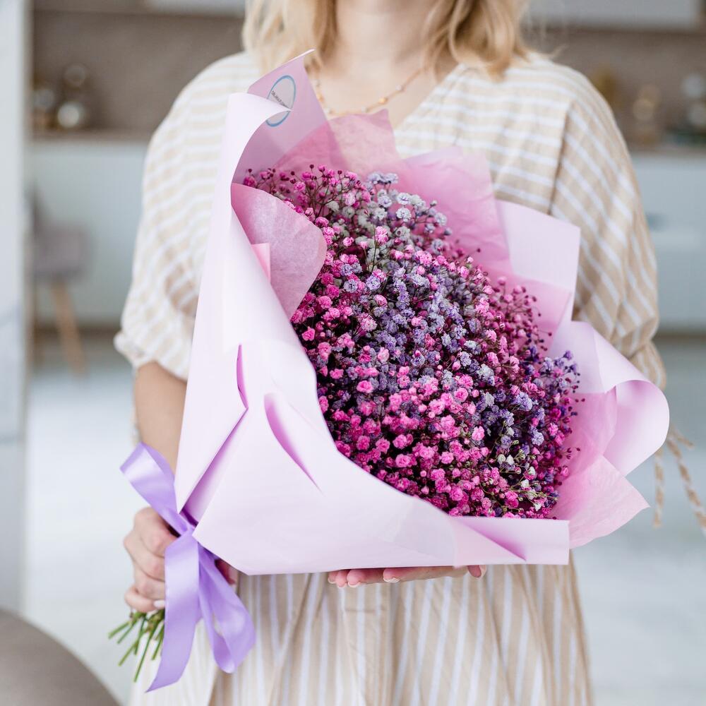 Малиновое желе, букет из гипсофилы