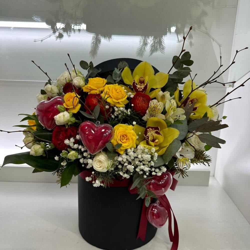 Цветы в коробке