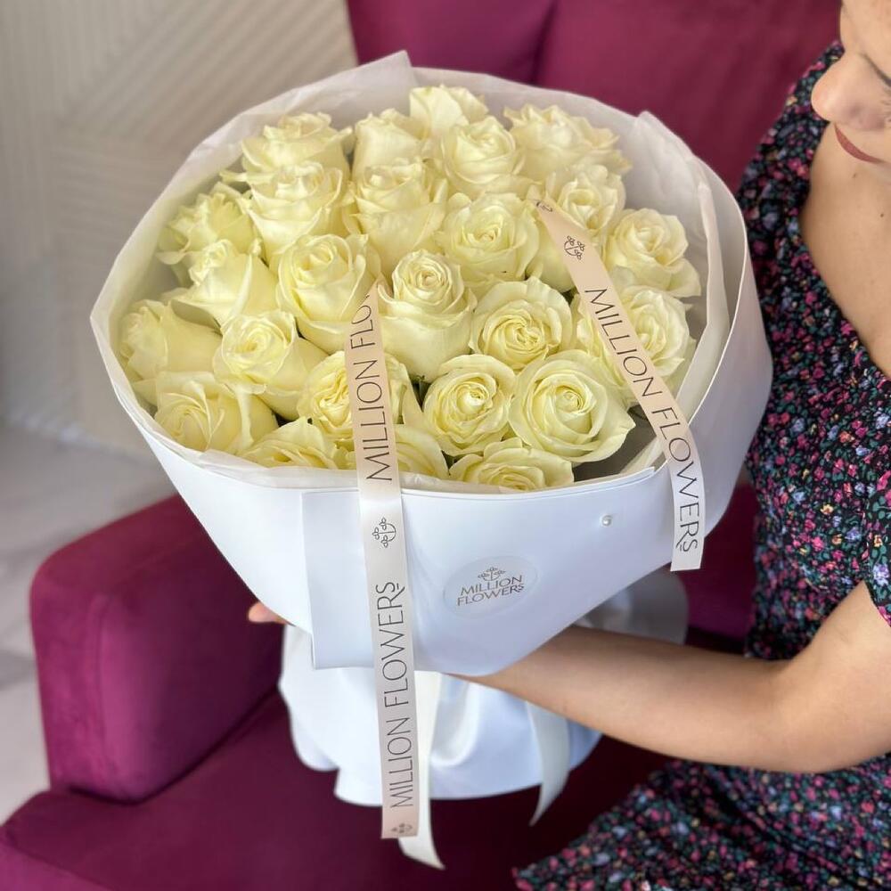 Букет из 23 роз